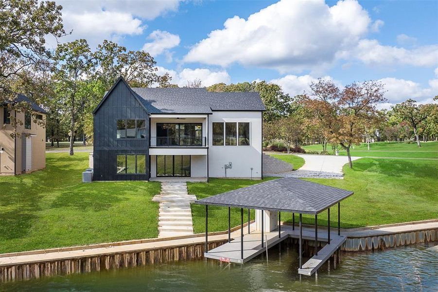Exterior details and patio area of a home in , Mabank (Image 23). Exterior details and patio area of a home in , Mabank (Image 23).