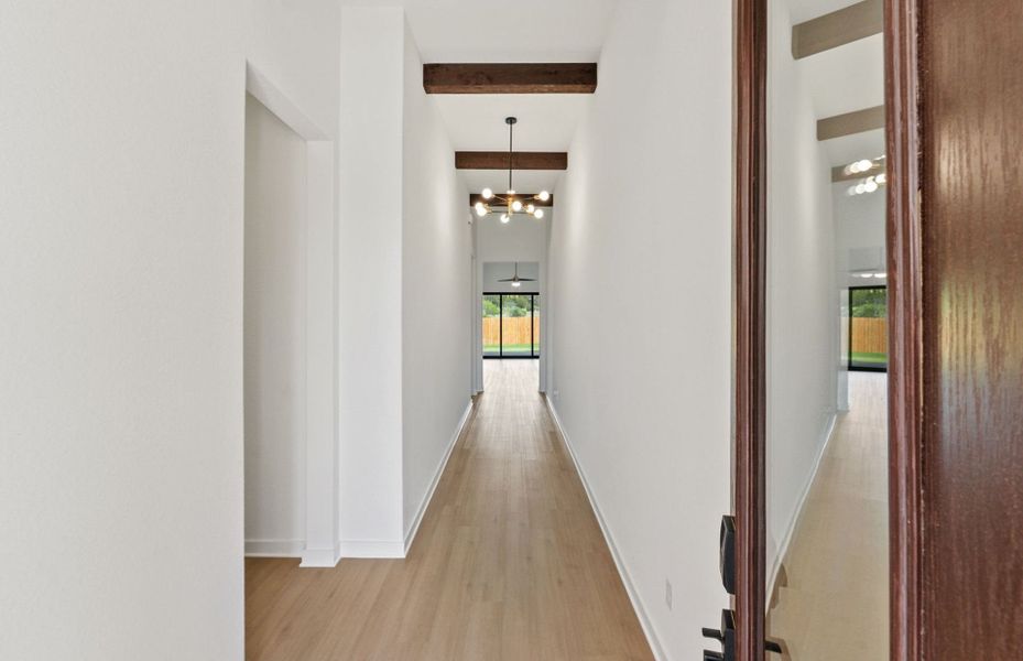 Spacious, unfurnished interior of a new home in 6 Creeks, Kyle (Image 58). Spacious, unfurnished interior of a new home in 6 Creeks, Kyle (Image 58).
