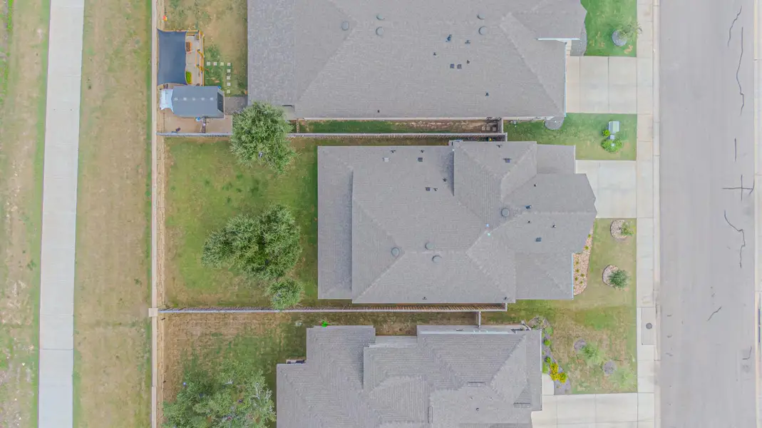 Image 39 of a home in Parmer Ranch.