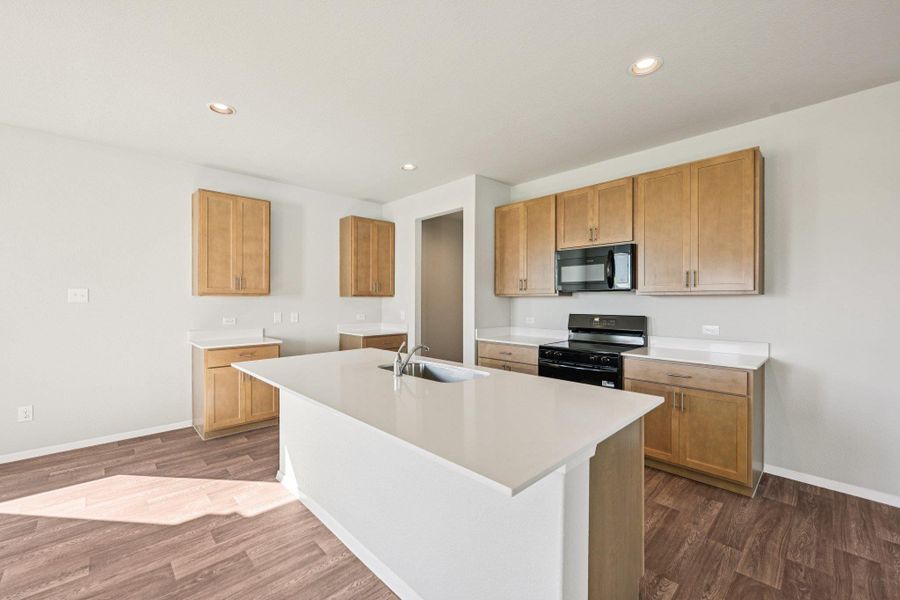 Furnished interior view inside a new home in Cascade, Liberty Hill (Image 9).