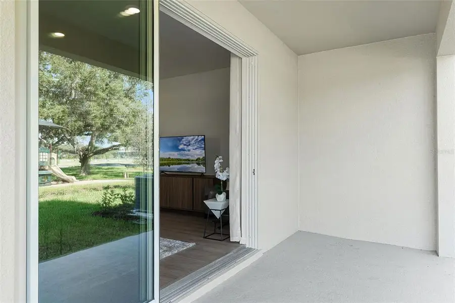 Exterior details and patio area of a home in Nona West, Orlando (Image 2).