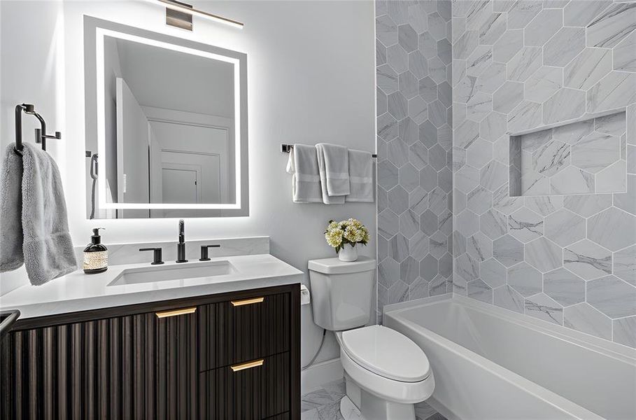 Furnished interior view inside a new home in , Dallas (Image 5).