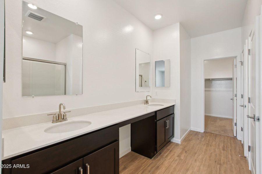 29-web-or-mls-W Bajada Rd-S1709-029