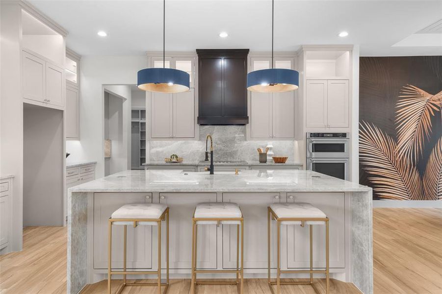 Furnished interior view inside a new home in , Malakoff (Image 13).