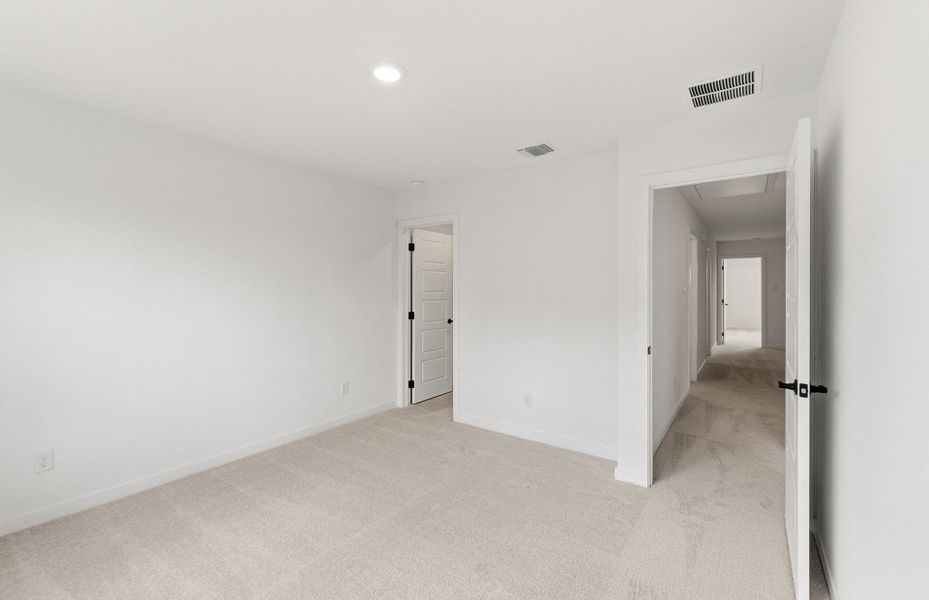 Spacious, unfurnished interior of a new home in Monarch on Main, Round Rock (Image 41).