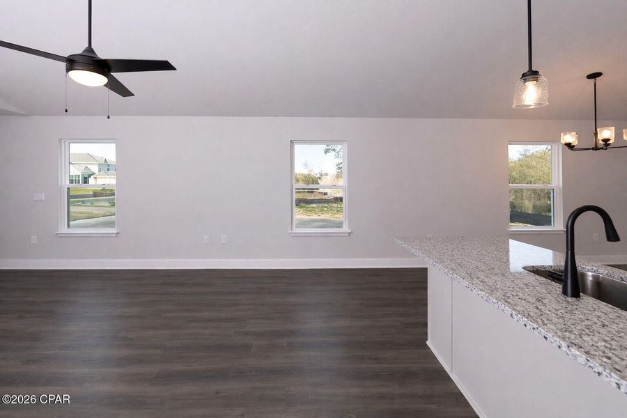 Spacious, unfurnished interior of a new home in Fox Glenn, Panama City (Image 11).