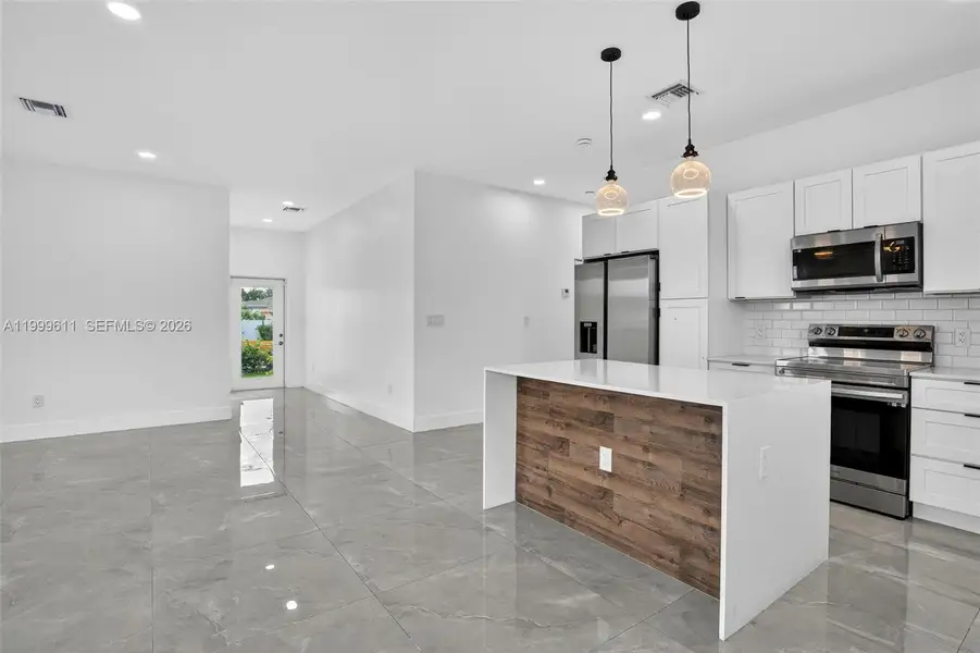 Image 42 of a home in .