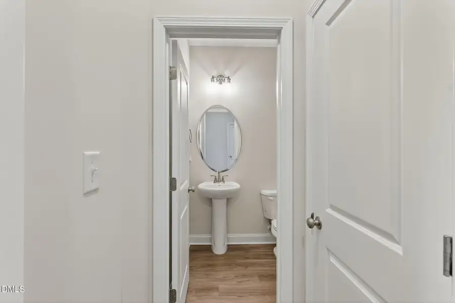 9-web-or-mls-012_P1539352 - Copy