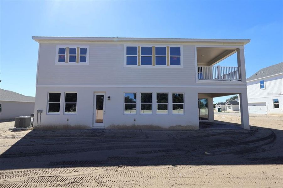 Image 36 of a home in Willow Run.