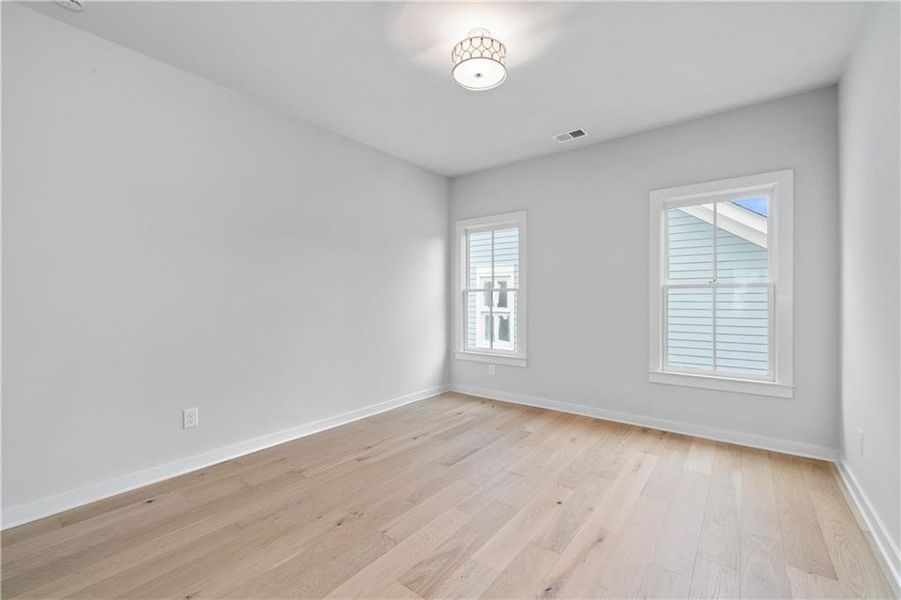 Spacious, unfurnished interior of a new home in Crossroads, Milton (Image 28).