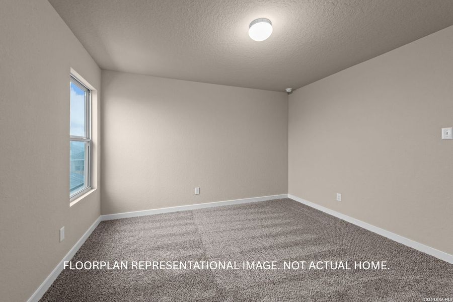 Spacious, unfurnished interior of a new home in Winding Brook, San Antonio (Image 13).