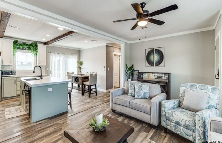 Furnished interior view inside a new home in , Bandera (Image 22).