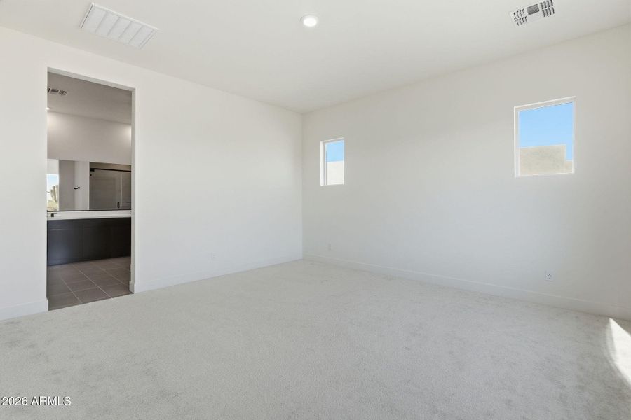 033_ListerPros (1) 033_ListerPros (1)