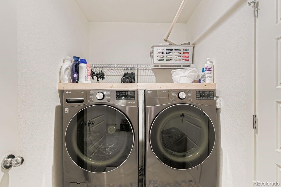 Furnished interior view inside a new home in , Fort Lupton (Image 10).