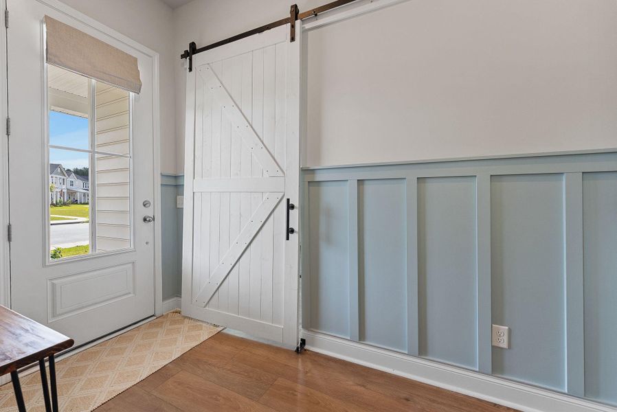 Spacious, unfurnished interior of a new home in Heron's Walk at Summers Corner, Summerville (Image 25).