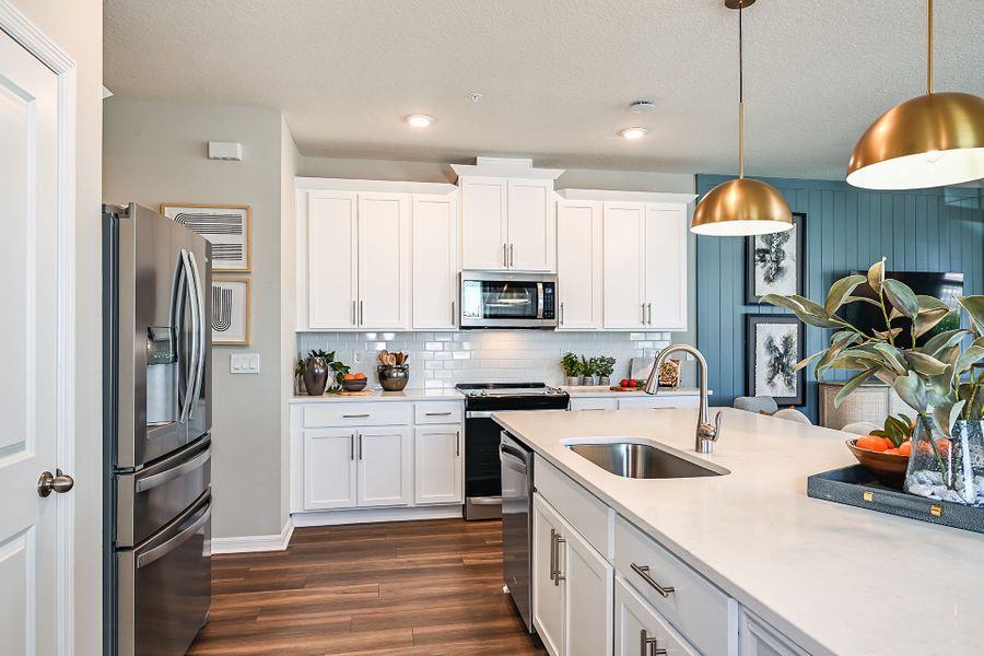Furnished interior view inside a new home in Towns at Greenleaf, Oviedo (Image 14).