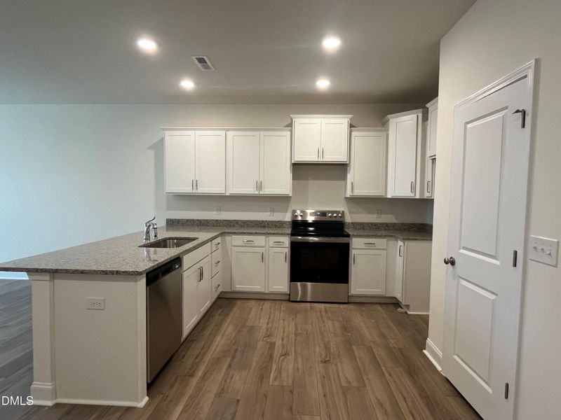 lots of counterspace and pantry