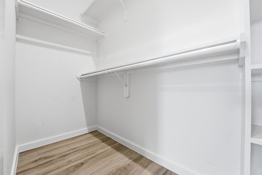 Spacious, unfurnished interior of a new home in , La Porte (Image 21).