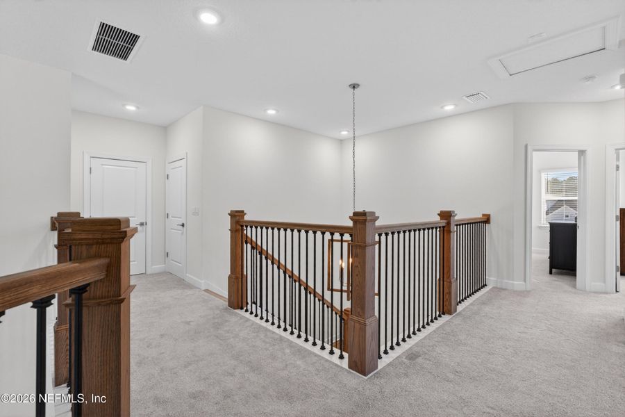 Spacious, unfurnished interior of a new home in , St. Johns (Image 25).