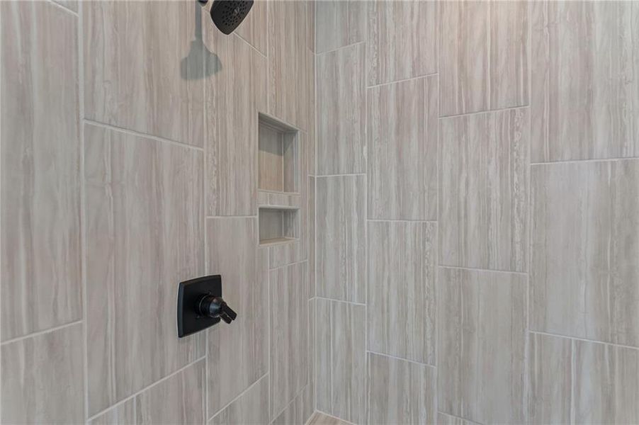 Image 45 of a home in Twin Lakes.