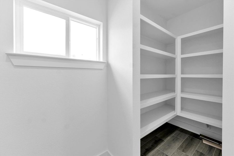 Image 4 of a home in .