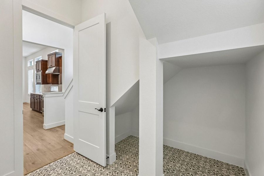 Spacious, unfurnished interior of a new home in The Highlands, Porter (Image 24).