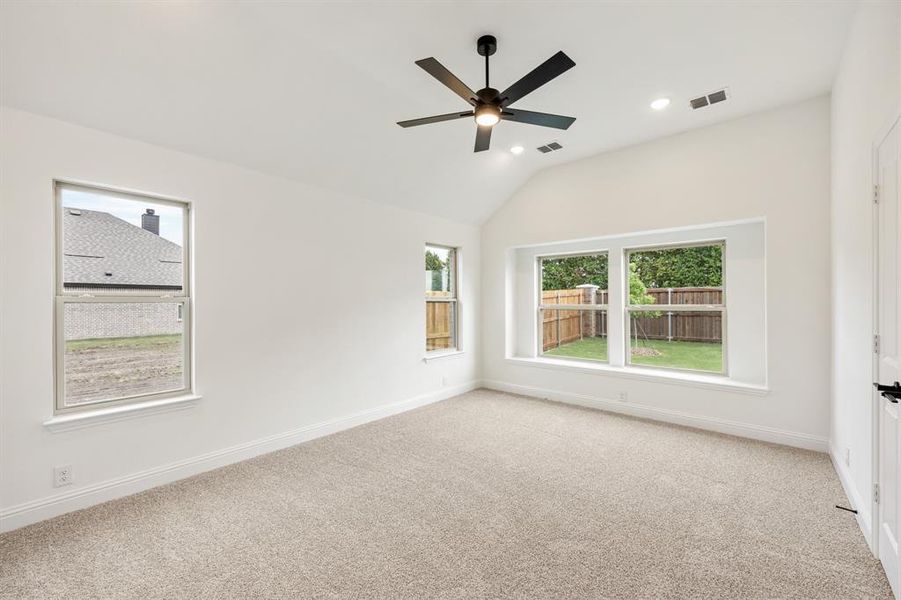 Spacious, unfurnished interior of a new home in Grand Heritage, Lavon (Image 30). Spacious, unfurnished interior of a new home in Grand Heritage, Lavon (Image 30).
