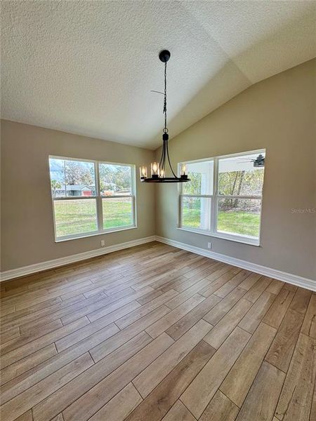 Spacious, unfurnished interior of a new home in , Dunnellon (Image 28).