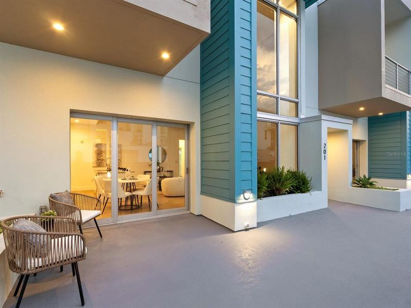 Furnished interior view inside a new home in , Sarasota (Image 47).