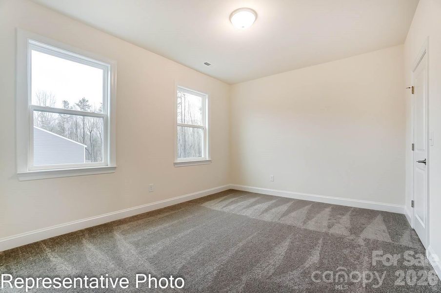Spacious, unfurnished interior of a new home in The Enclave at Laurelbrook, Sherrills Ford (Image 10).