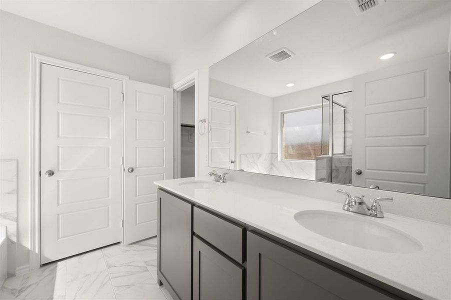 724 Scarlet Sage- Primary Suite-3