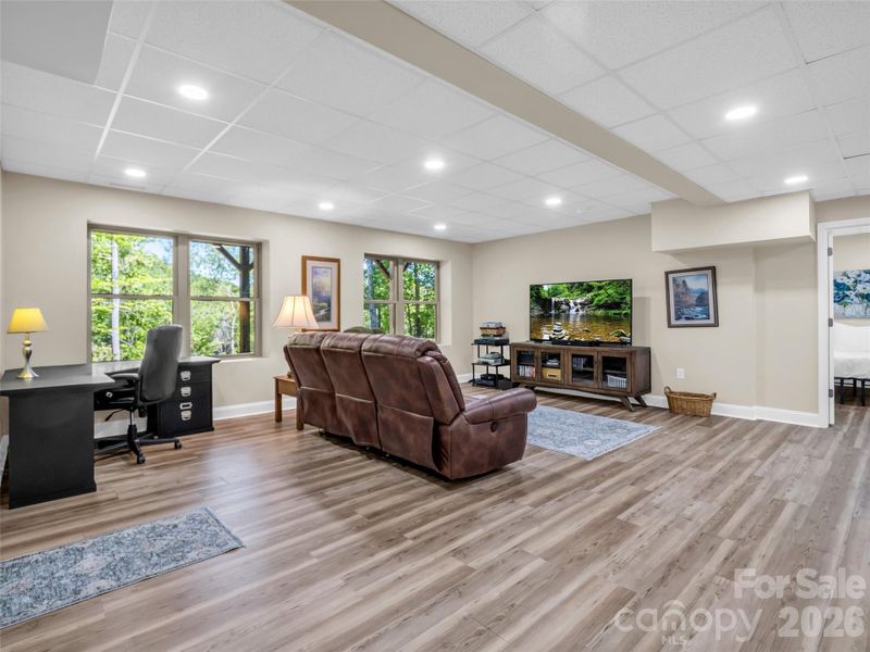 Furnished interior view inside a new home in , Lake Lure (Image 12).