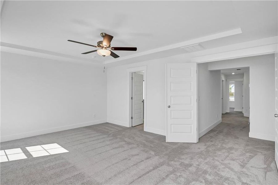 Spacious, unfurnished interior of a new home in Villas at Dawsonville, Dawsonville (Image 31).