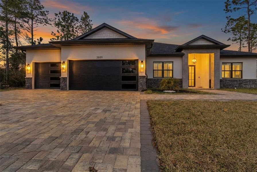 Front exterior of a new home in , Dunnellon, FL, highlighting curb appeal (Image 18). Front exterior of a new home in , Dunnellon, FL, highlighting curb appeal (Image 18).