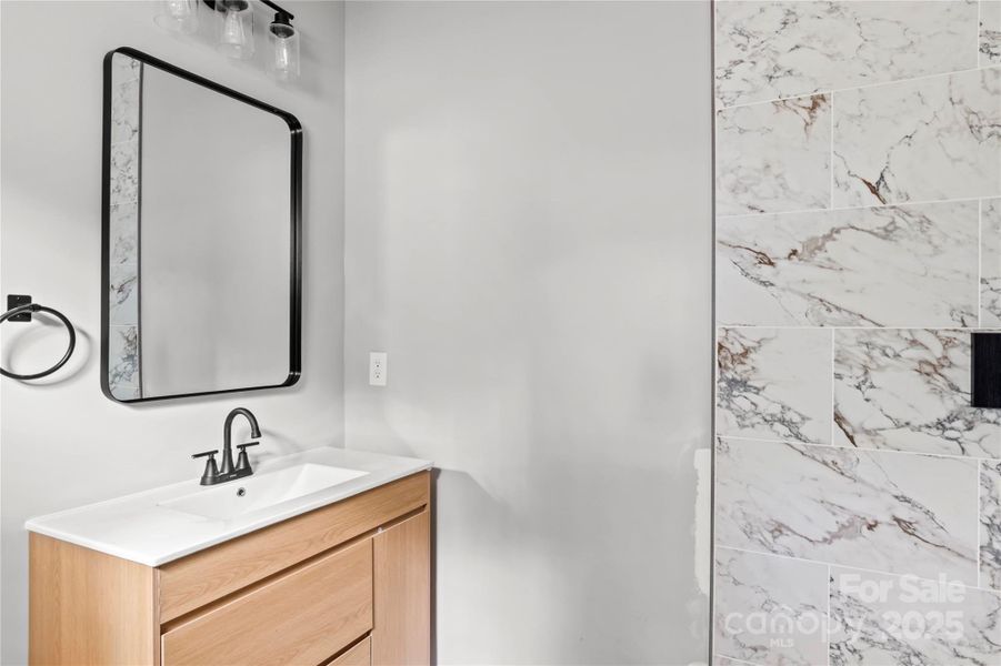 Image 16 of a home in .