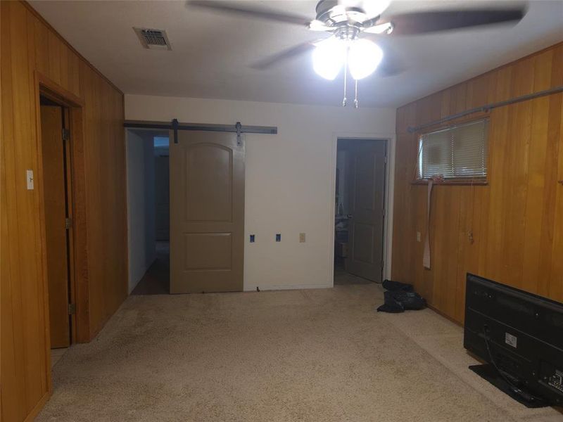 Spacious, unfurnished interior of a new home in , Palo Pinto (Image 10). Spacious, unfurnished interior of a new home in , Palo Pinto (Image 10).