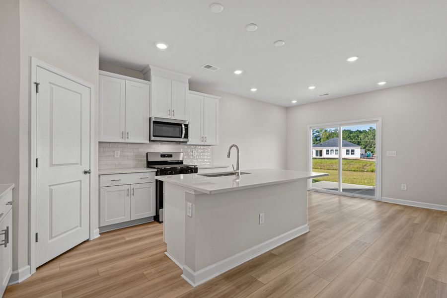 Furnished interior view inside a new home in Palmetto Place, Longs (Image 7).