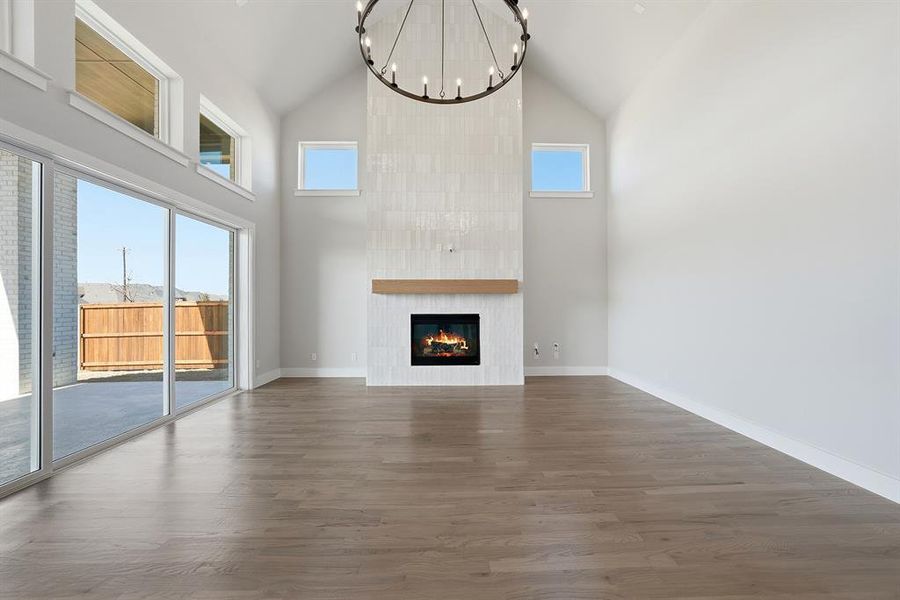 Spacious, unfurnished interior of a new home in , Prosper (Image 29).