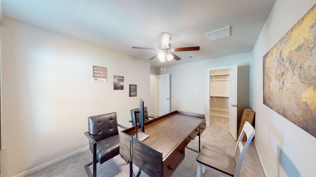 Representative furnished interior of a home built from the Floor Plan 2121 by Colina Homes in Grand Magnolia, Magnolia (Image 27). Representative furnished interior of a home built from the Floor Plan 2121 by Colina Homes in Grand Magnolia, Magnolia (Image 27).