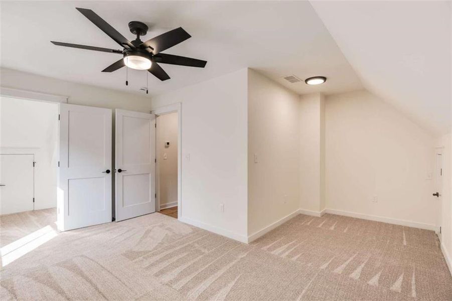 Spacious, unfurnished interior of a new home in , Waco (Image 21).