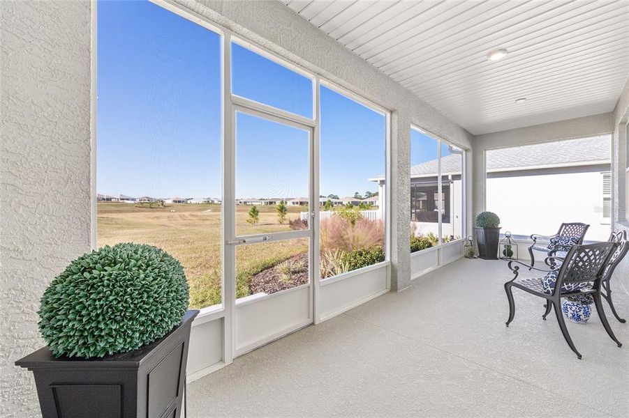 Exterior details and patio area of a home in , Ocala (Image 24).