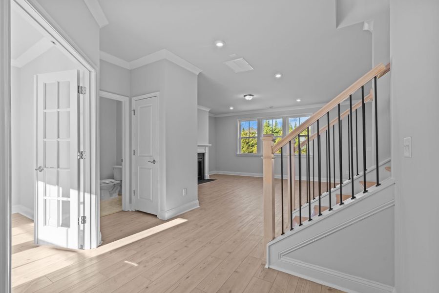 Spacious, unfurnished interior of a new home in Sparrow Creek, Boiling Springs (Image 24). Spacious, unfurnished interior of a new home in Sparrow Creek, Boiling Springs (Image 24).