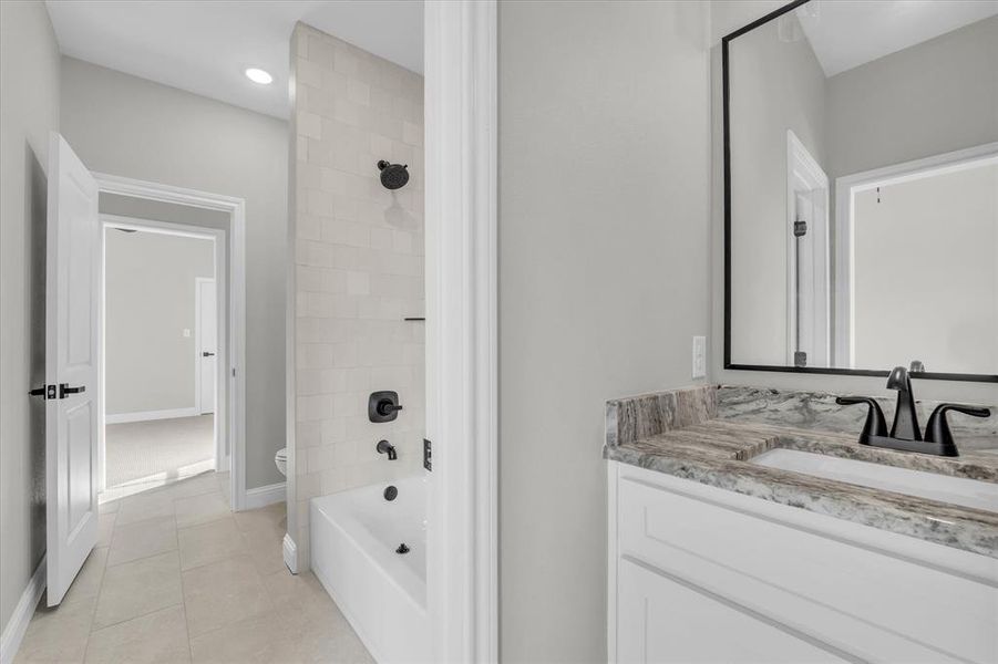 Furnished interior view inside a new home in , Robinson (Image 15). Furnished interior view inside a new home in , Robinson (Image 15).