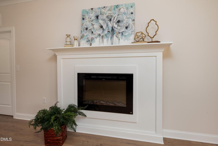 2275 Peachtree-42-14