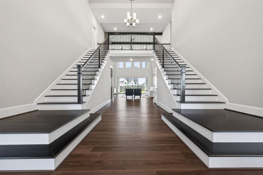 Spacious, unfurnished interior of a new home in , Missouri City (Image 21).