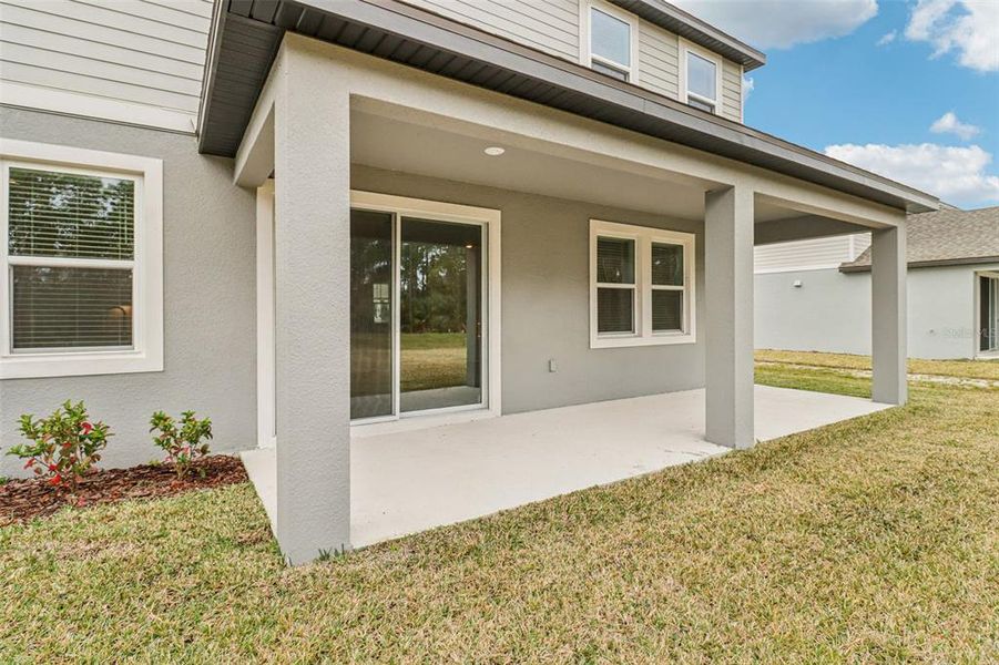 Exterior details and patio area of a home in Legends Preserve - Signature Series, Daytona Beach (Image 26).