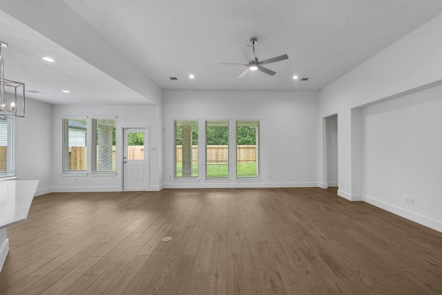Spacious, unfurnished interior of a new home in Morton Creek Ranch, Katy (Image 30). Spacious, unfurnished interior of a new home in Morton Creek Ranch, Katy (Image 30).
