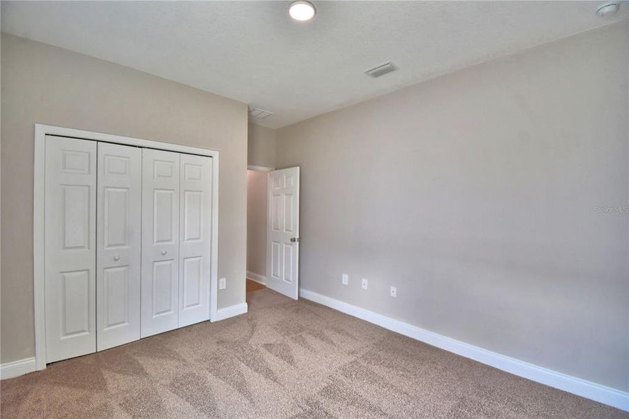 Spacious, unfurnished interior of a new home in , Winter Haven (Image 40).