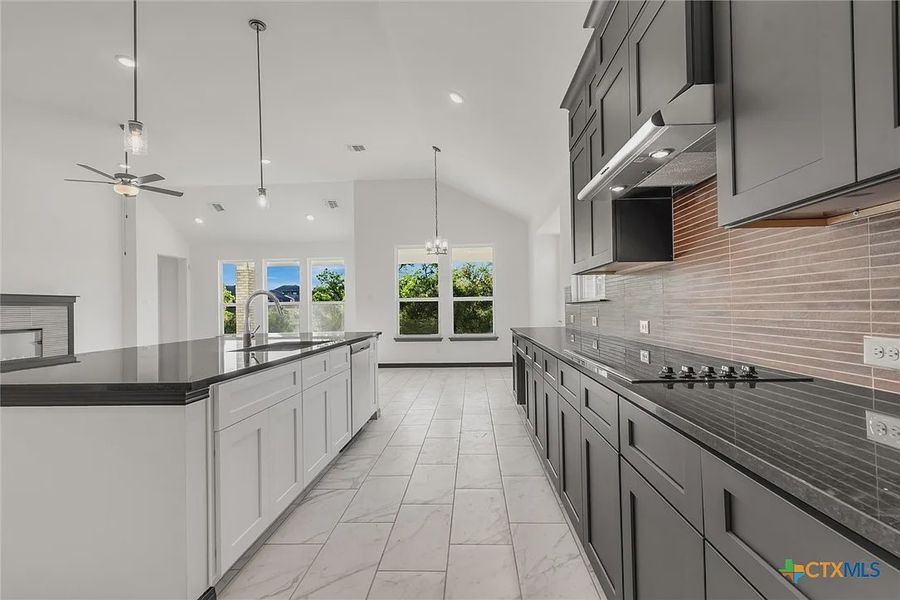 Furnished interior view inside a new home in Heritage Oaks, Killeen (Image 9).