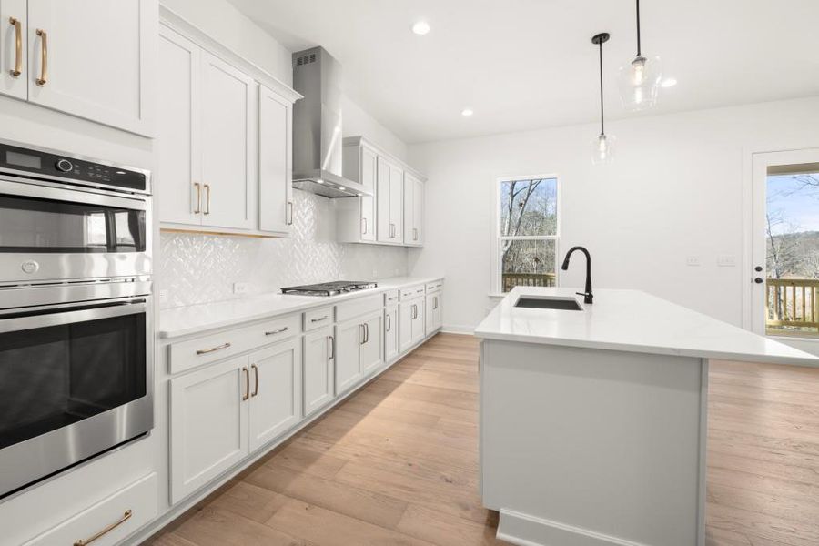 Furnished interior view inside a new home in East Harbor II at Chestatee, Dawsonville (Image 5).